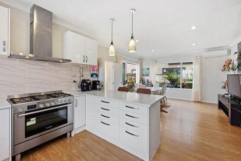 Photo of property in 47 Charlestown Drive, Flat Bush, Auckland, 2019