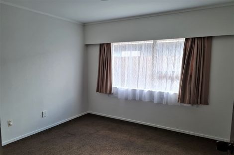 Photo of property in 2a Roys Road, Weymouth, Auckland, 2103