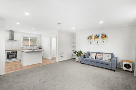 Photo of property in 70 Reynolds Avenue, Bishopdale, Christchurch, 8053