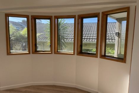 Photo of property in 19 Oku Street, Island Bay, Wellington, 6023