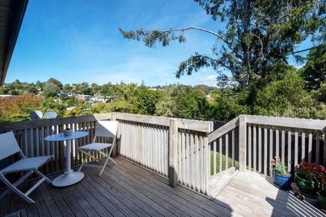Photo of property in 1/3 Bronwyn Place, Torbay, Auckland, 0630