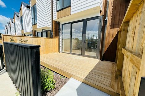Photo of property in 4/31 Mahalo Avenue, Wiri, Auckland, 2104