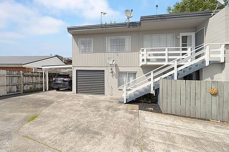 Photo of property in 1/1a Divich Avenue, Te Atatu South, Auckland, 0610