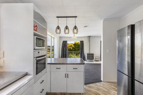 Photo of property in 28a Marchant Place, Westown, New Plymouth, 4310