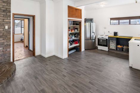 Photo of property in 8 Murray Road, Fairy Springs, Rotorua, 3015