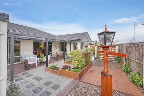 Photo of property in 2 Wakeman Way, Kaiapoi, 7630