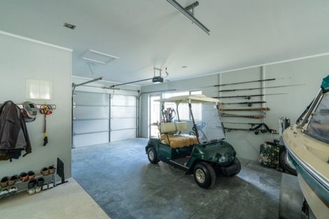 Photo of property in 30 Pukenamu Road, Rainbow Point, Taupo, 3330