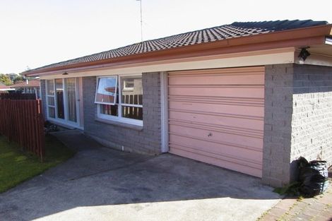 Photo of property in 2/25 Wellington Street, Papakura, 2110