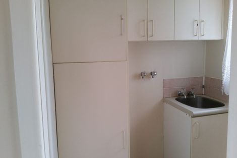 Photo of property in 19a Cutler Street, New Lynn, Auckland, 0600