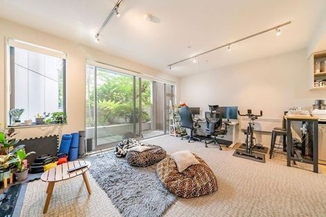 Photo of property in Masina Apartments, 104/80 Riddiford Street, Newtown, Wellington, 6021