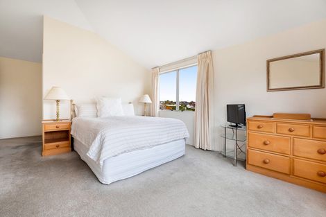 Photo of property in 1/29 Harley Road, Takapuna, Auckland, 0622