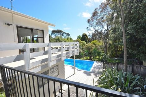 Photo of property in 1 Island View Terrace, Waikanae Beach, Waikanae, 5036