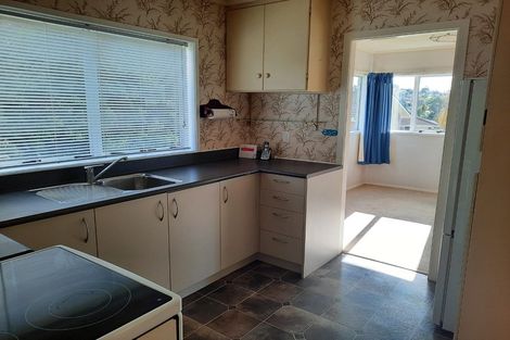 Photo of property in 1/48 Halberg Street, Glenfield, Auckland, 0629