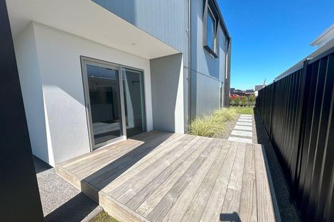 Photo of property in 21 Bill Miller Drive, Papamoa, 3118