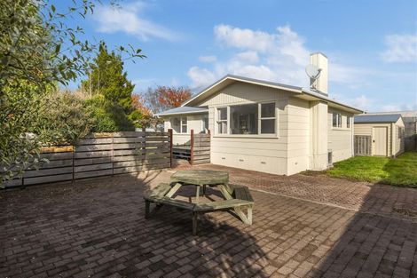 Photo of property in 8 Thackeray Place, Owhata, Rotorua, 3010
