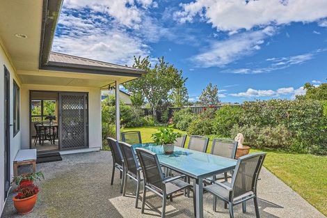 Photo of property in 14 Pinotage Drive, Greenmeadows, Napier, 4112