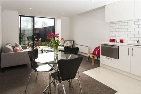 Photo of property in 1036e Colombo Street, St Albans, Christchurch, 8014