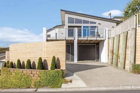 Photo of property in 61 Saint Ives Drive, Camborne, Porirua, 5026