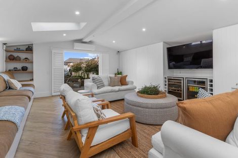 Photo of property in 18 Allister Avenue, Merivale, Christchurch, 8014