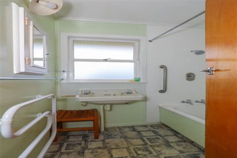 Photo of property in 70 Russell Road, Huntly, 3700