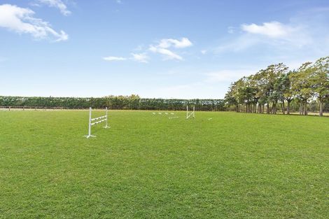 Photo of property in 393 Papakura-clevedon Road, Clevedon, Papakura, 2582