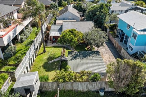 Photo of property in 1142b Papamoa Beach Road, Papamoa Beach, Papamoa, 3118