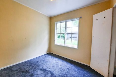 Photo of property in 15 Whiteacres Drive, Sunnyhills, Auckland, 2010