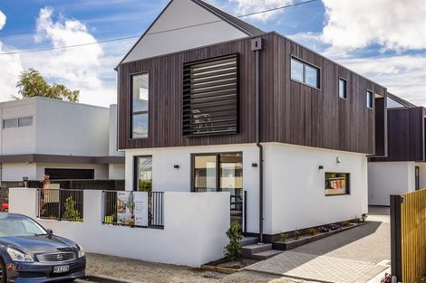 Photo of property in 12a Exeter Street, Brooklands, New Plymouth, 4310