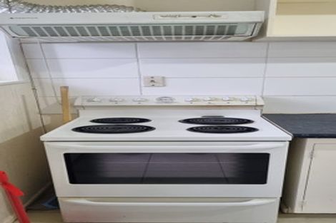 Photo of property in 85 Lincoln Road, Henderson, Auckland, 0610