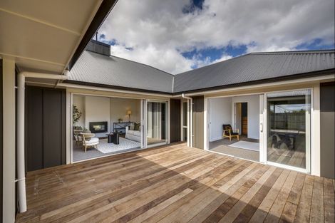 Photo of property in 12 Rich Rise, Havelock North, 4130