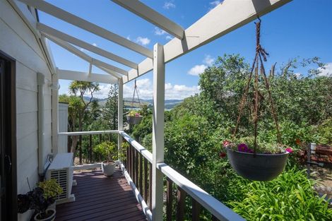 Photo of property in 36 Oak Avenue, Paremata, Porirua, 5024