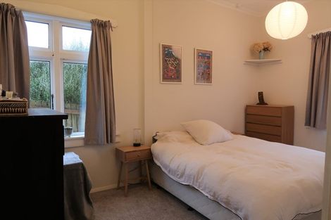 Photo of property in 18 Charlotte Avenue, Brooklyn, Wellington, 6021