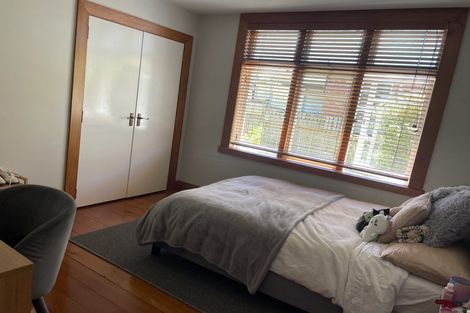 Photo of property in 18 Bayview Road, Hauraki, Auckland, 0622