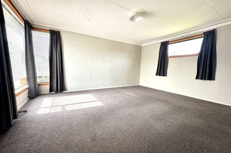 Photo of property in 17 Harwich Street, Balclutha, 9230