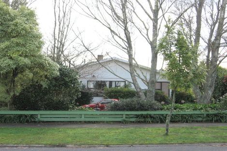 Photo of property in 12 Howden Road, Fairfield, Hamilton, 3214