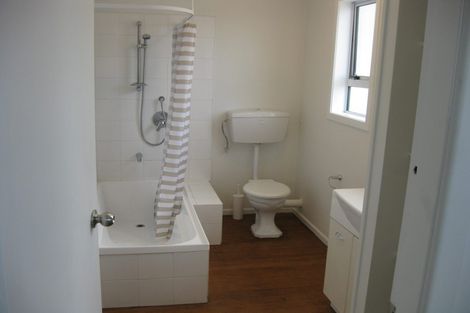 Photo of property in 37e Frankmoore Avenue, Johnsonville, Wellington, 6037