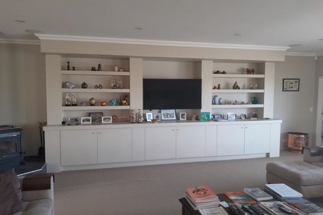 Photo of property in 6 Roore Street, Foxton Beach, Foxton, 4815