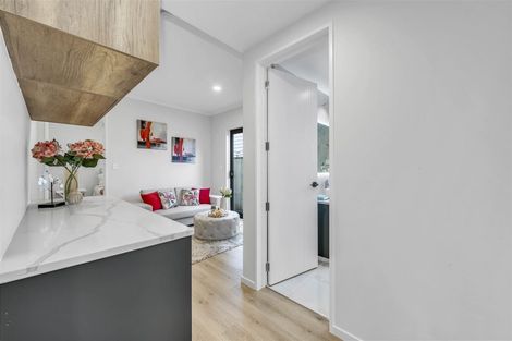 Photo of property in 18 Aklander Rise, Flat Bush, Auckland, 2019