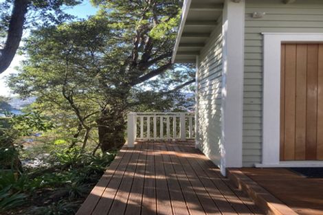 Photo of property in 63 Severn Street, Island Bay, Wellington, 6023