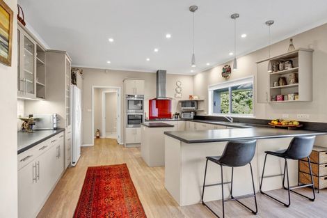 Photo of property in 15 Anderson Way, Highlands Park, New Plymouth, 4312