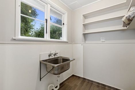 Photo of property in 24 Sare Crescent, Fairfield, Hamilton, 3214