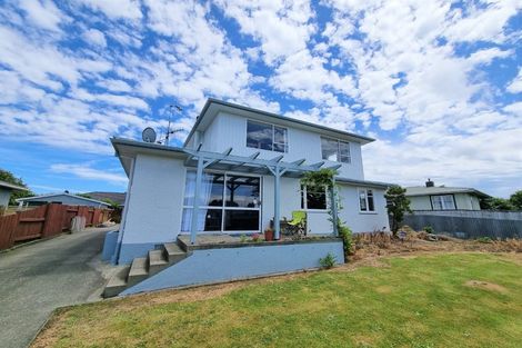 Photo of property in 27 Galway Avenue, Hokowhitu, Palmerston North, 4410