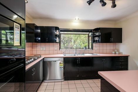 Photo of property in 79 Kinmont Crescent, Kinmont Park, Mosgiel, 9024