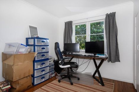 Photo of property in 1a Whimp Avenue, Onerahi, Whangarei, 0110