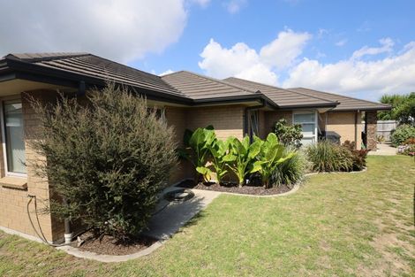 Photo of property in 16 Te Kio Crescent, Papamoa Beach, Papamoa, 3118