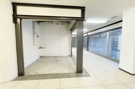 Photo of property in Twin Towers, 811/17 Putney Way, Manukau, Auckland, 2104