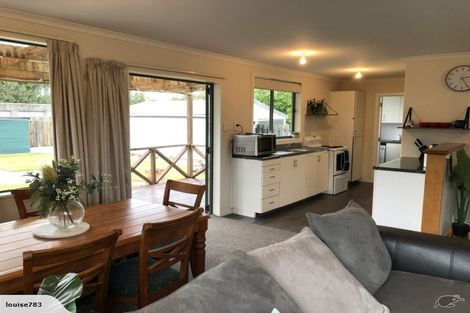 Photo of property in 6 Mararoa Drive, Manapouri, 9679