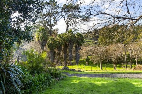 Photo of property in 1812 Kaipara Coast Highway, Kaukapakapa, 0984