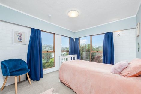 Photo of property in 221 Vipond Road, Stanmore Bay, Whangaparaoa, 0932
