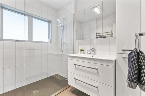 Photo of property in 2493 Hunua Road, Hunua, Papakura, 2583